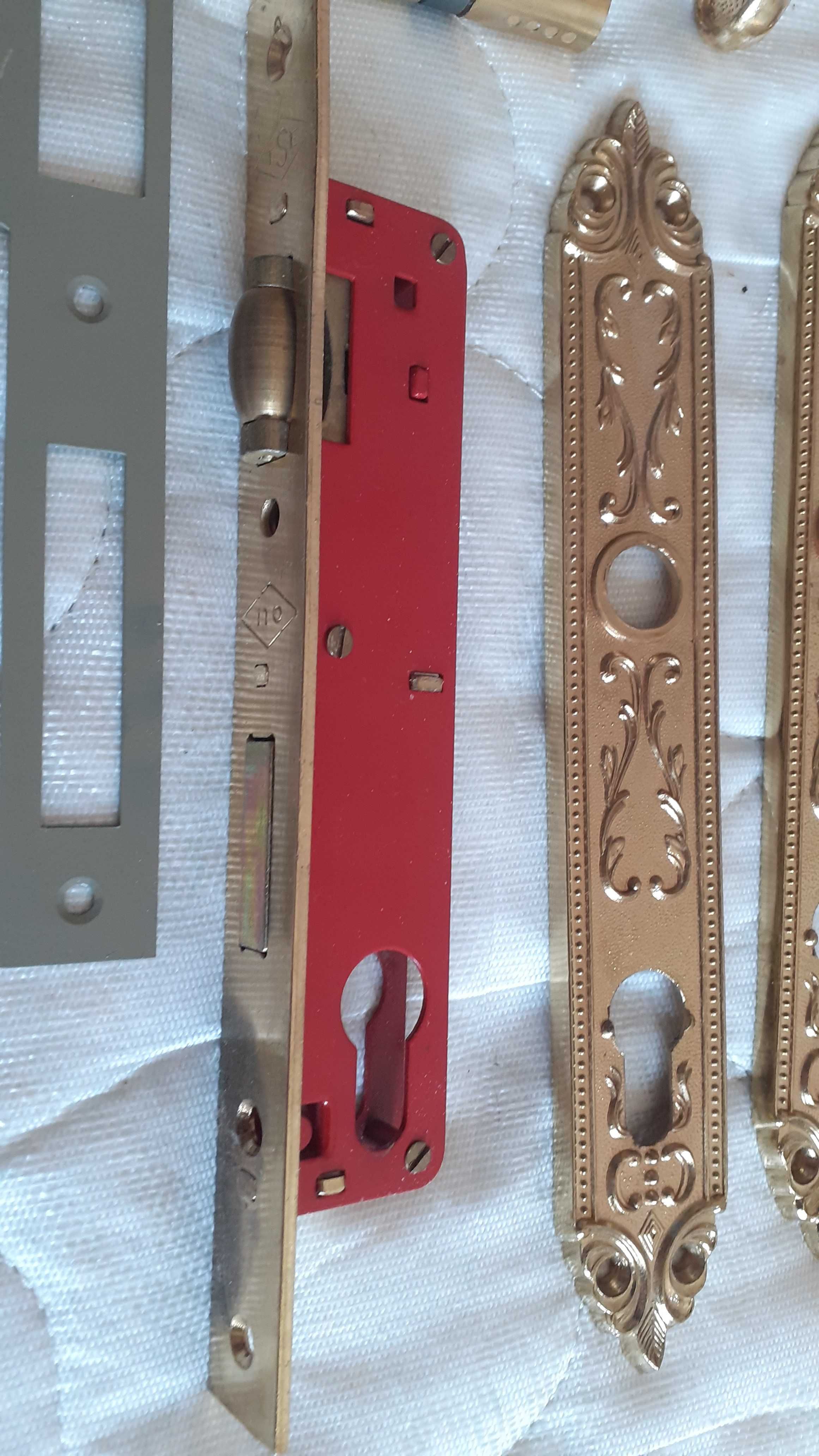 дръжки за врата и брава, нови, комплект, масивен метал