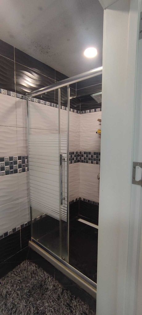 Продава се Тристаен апартамент в Асеновград - 135 кв.м за 1112 €/кв.м - Снимка #5