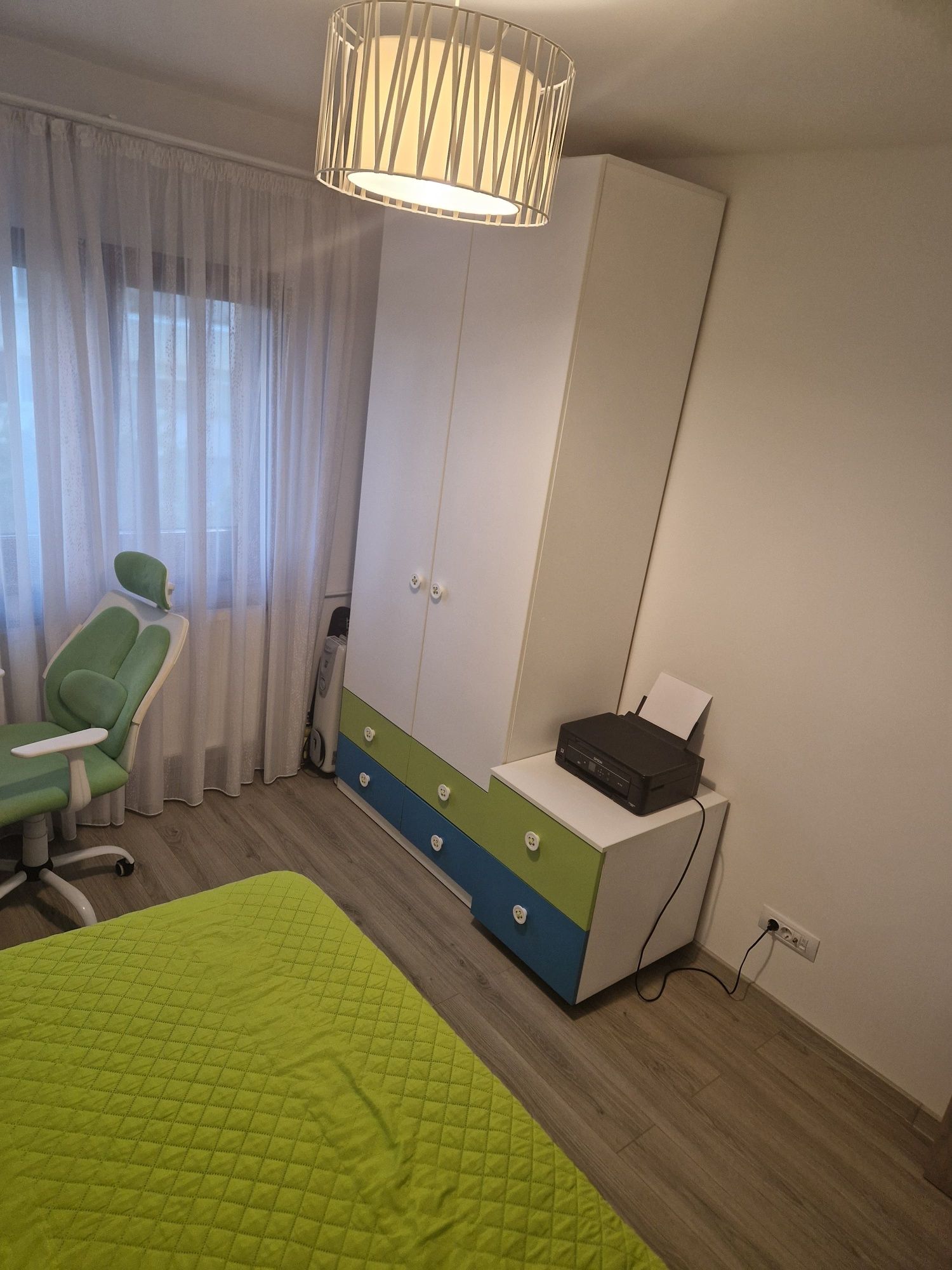 Apartament 3 camere renovat total, primul bloc Brancoveanu Oltenitei