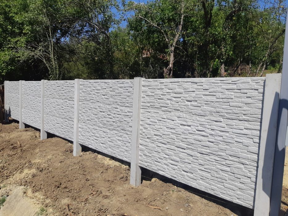 Vand si montez gard de beton