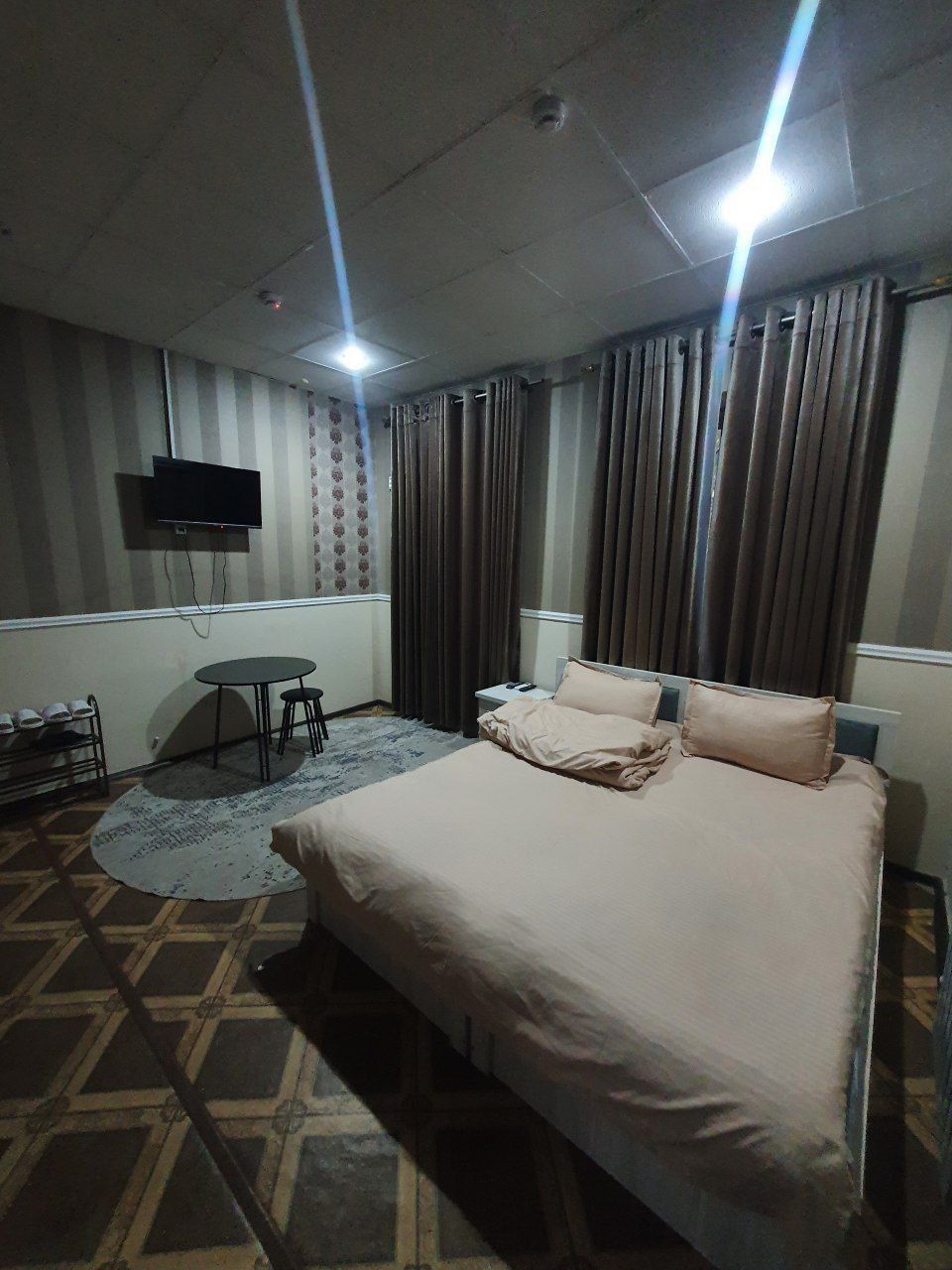 Amir hotel bezzaks gostnitsa 24/7