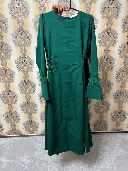 Продаётся платье в хорошем состоянии