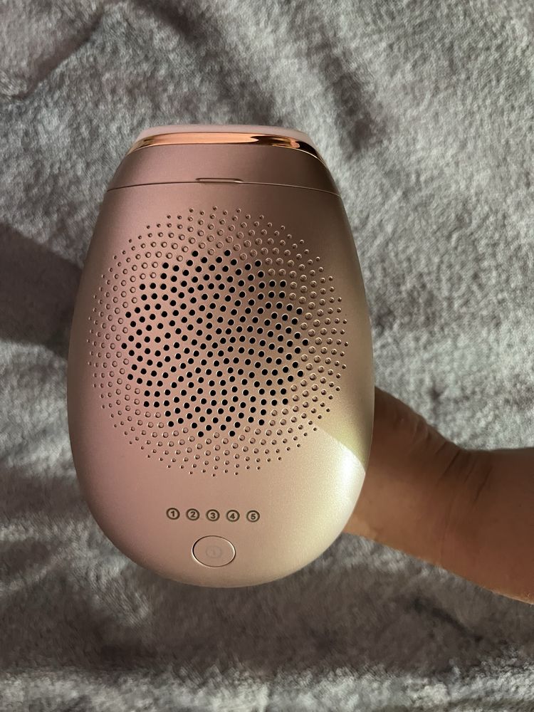 Фотоепилатор Philips Lumea Advanced