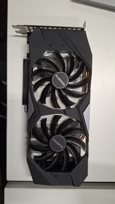 Placa video GIGABYTE GeForce RTX 2060 SUPER Windforce 8GB GDDR6 256