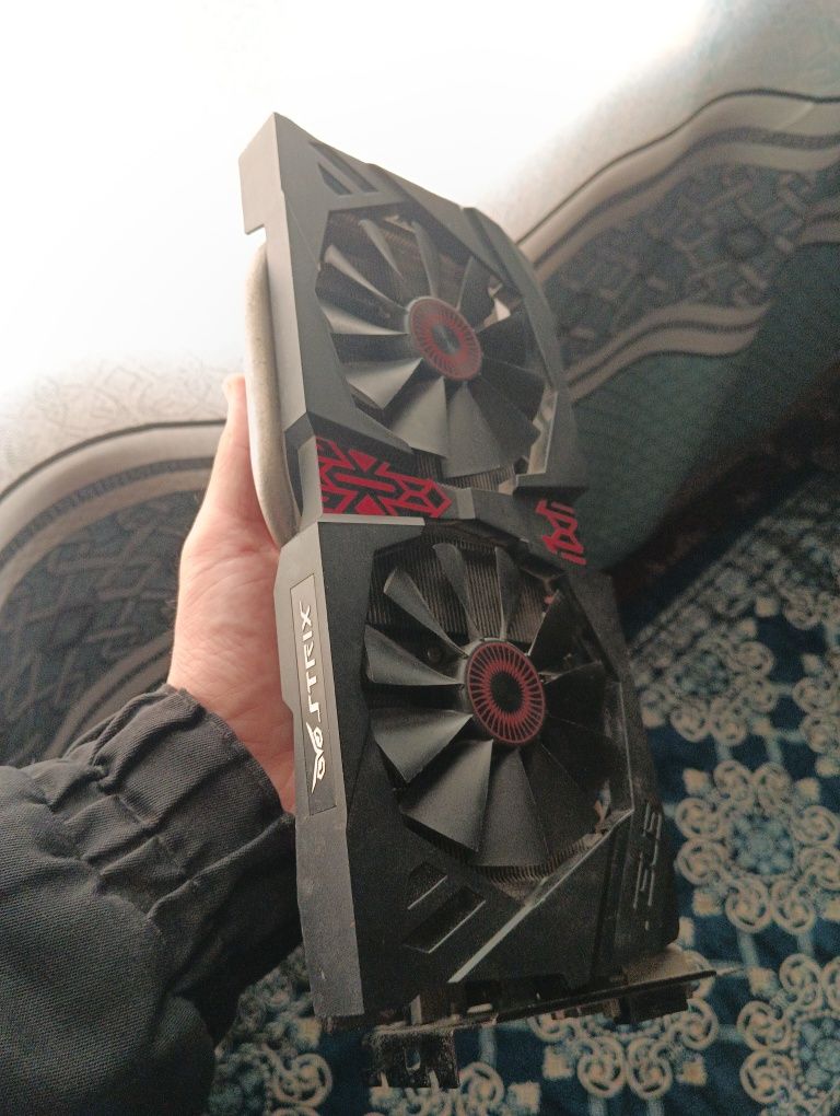 Asus Amd R9 380 2gig