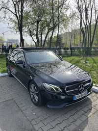 Mercedes E-Classe AMG Packet 2.0 Diesel 190 CP Panoramic Burmeister