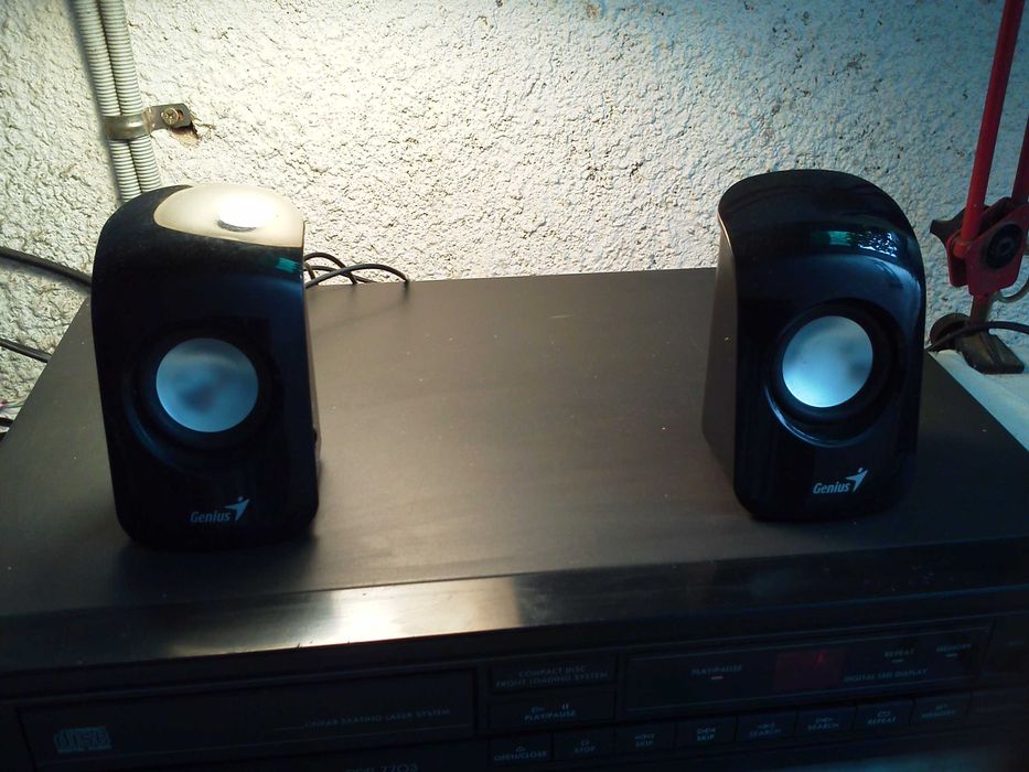 CD-Player Audio CDP7703 si Reportofon minicaseta Panasonic.