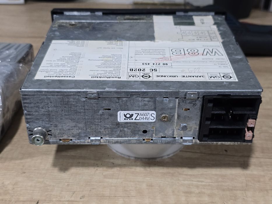 Radio casetofon retro OPEL SC-202, automobile clasice