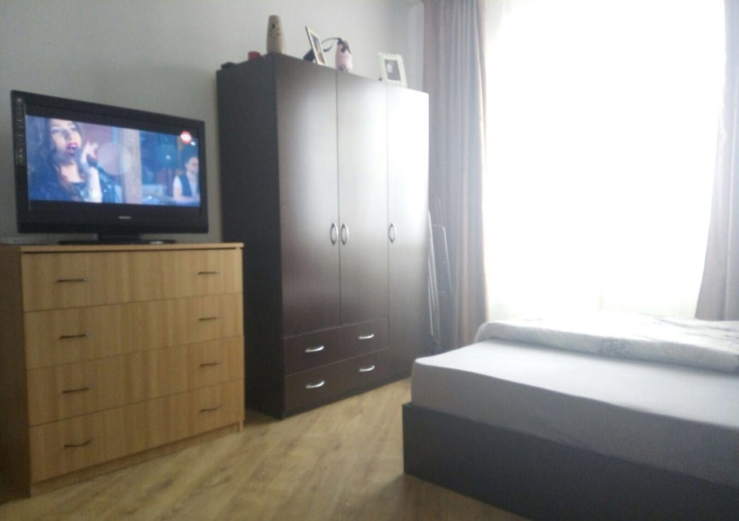 Vand apartament 2 camere Oltenitei Piața Sudului