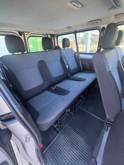 Opel Vivaro-1,6 Diesel-9 Locuri-Euro 6-L2H1
