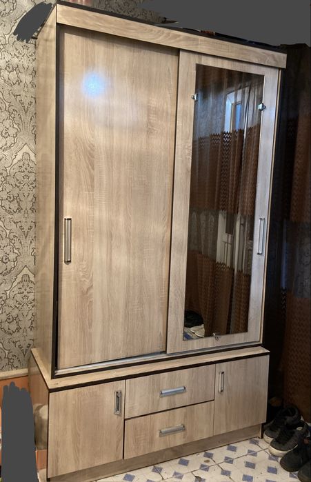 продам шкаф для прихожей