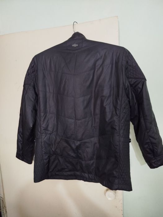 Куртки осень весна.