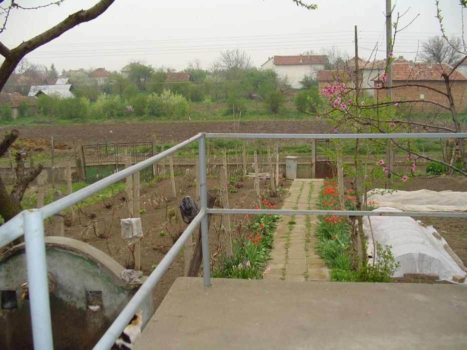Продава се Къща в Кнежа - 75 кв.м за 187 €/кв.м - Снимка #2
