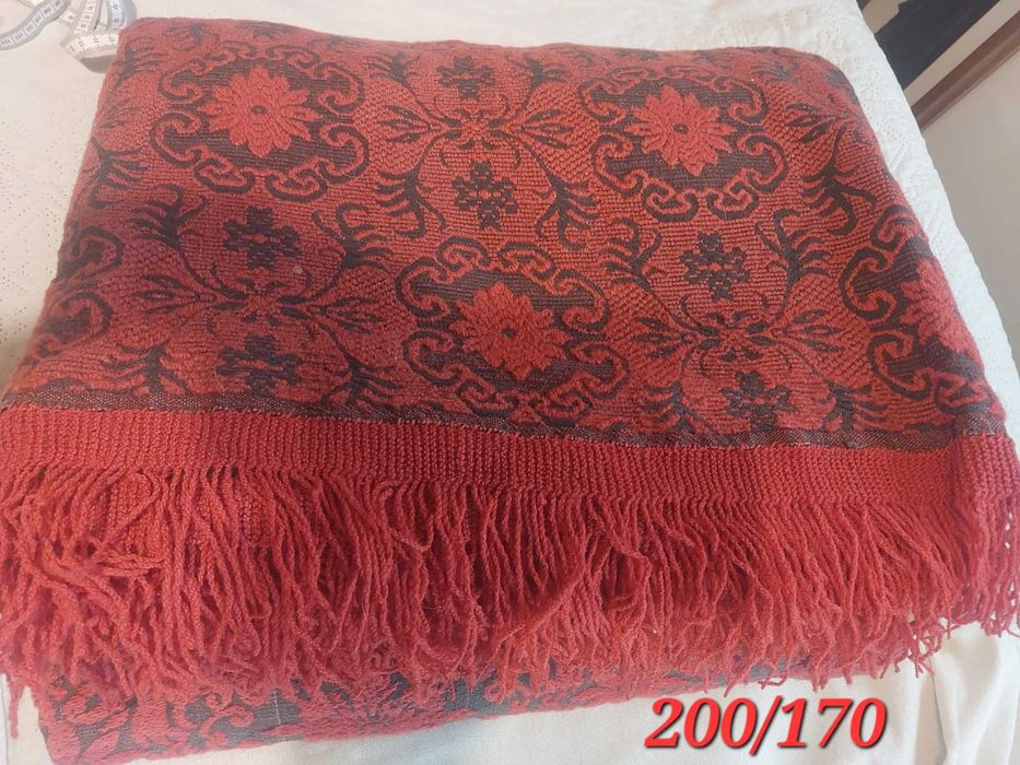 Жакардови покривала за легло