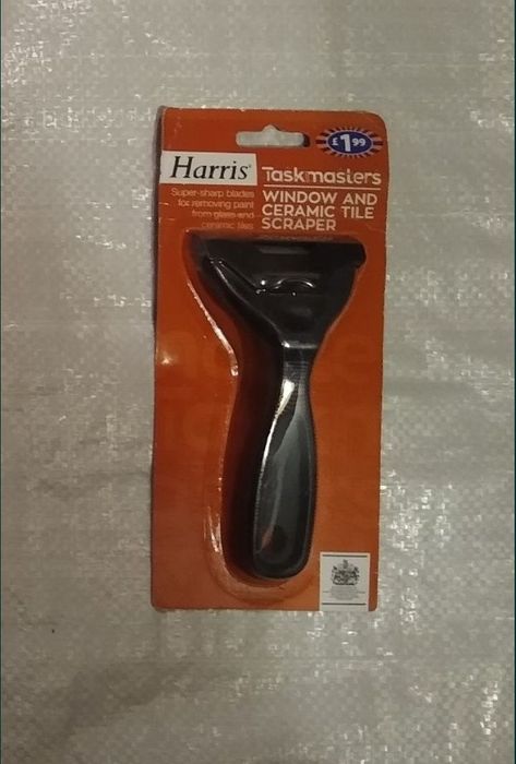Curatator cu lama pentru vopsea geamuri sau placi ceramice - produs UK
