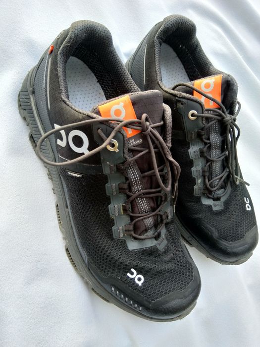 Adidasi On Cloudventure 42