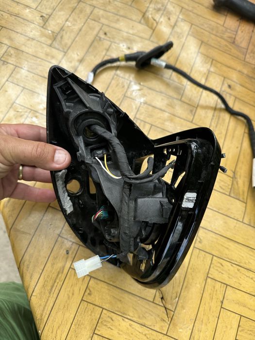 Oglindă stânga mercedes e class coupe w238.cod:a2388105901.