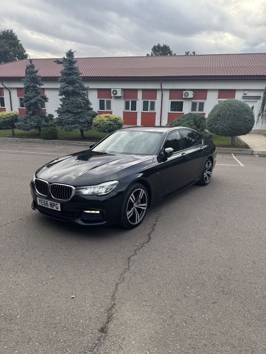 Vand schimb Bmw 730d G11 m paket carbon core volan dreapta