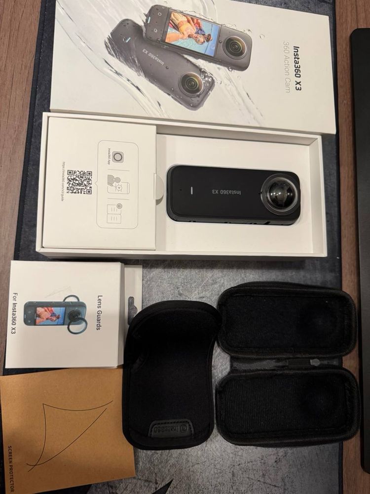 Vand camera Insta360 X3
