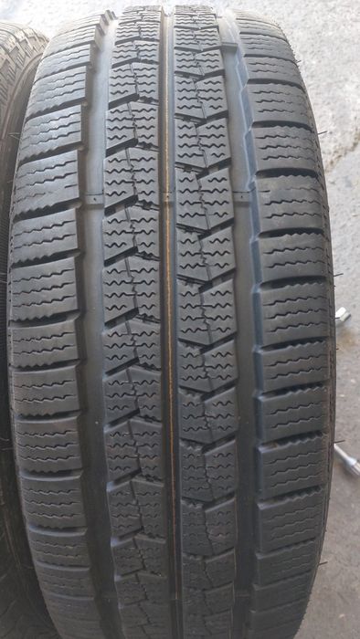Гуми за Бус 215/70/15 C Nexen Winguard 2 броя