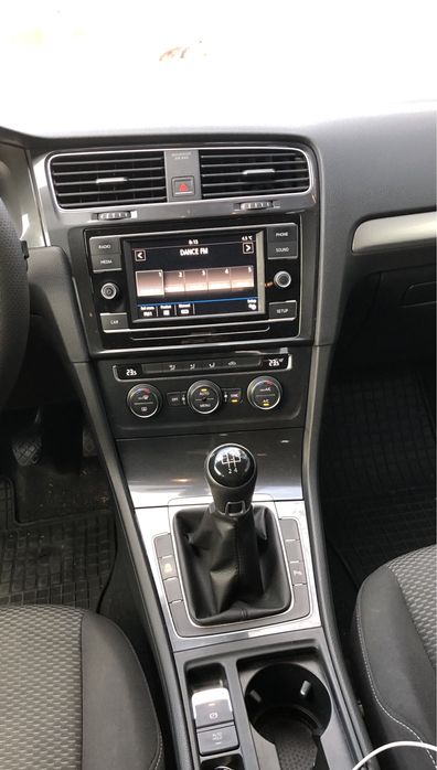 Volkswagen Golf 7 facelift euro 6 fara ad blue