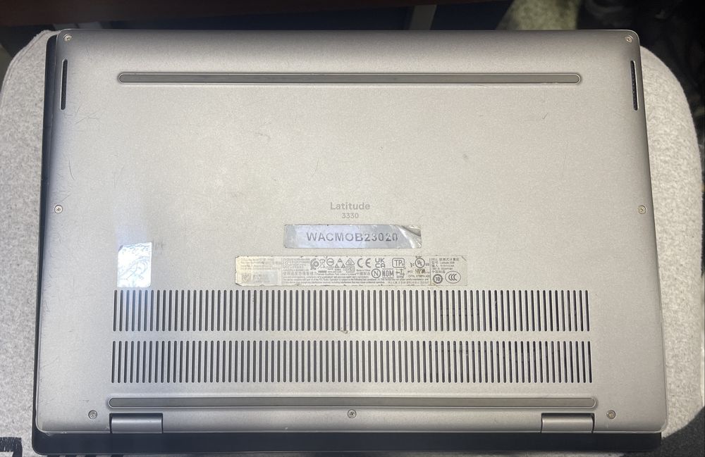 Dell Latitude  3330 i5 1155 G7
