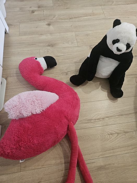Плюшени играчки панда и фламинго