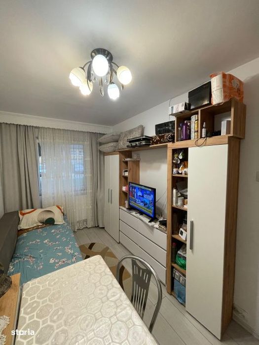 Garsoniera de vanzare, 24 mp, complet renovata, parter, zona Dragos Vo