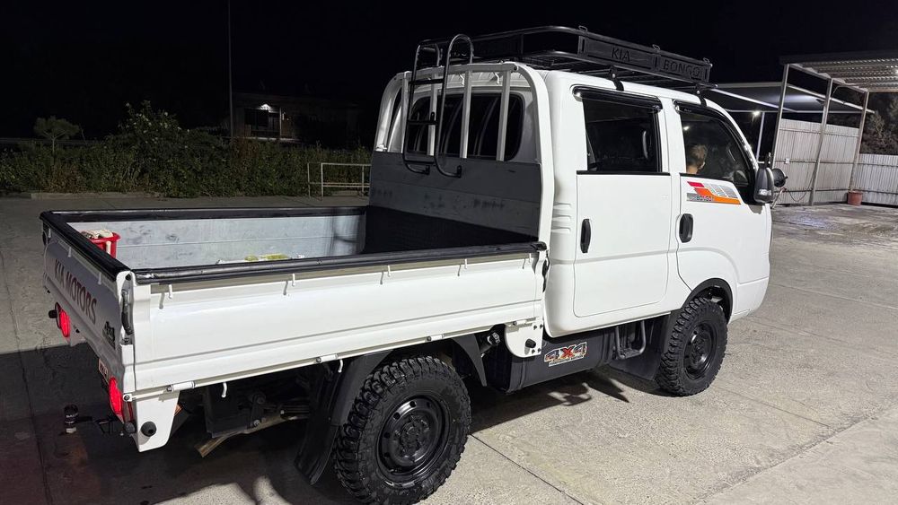 Bagajnik. Багажник на кришу KIA BONGO