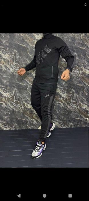 Мъжки екип Nike различни разцветки високо качество
