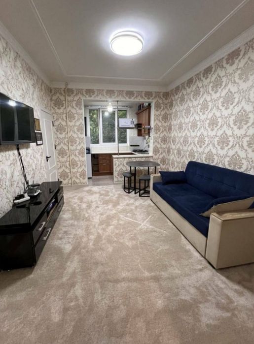 Chilonzor metro arenda kvartira  2/2/4