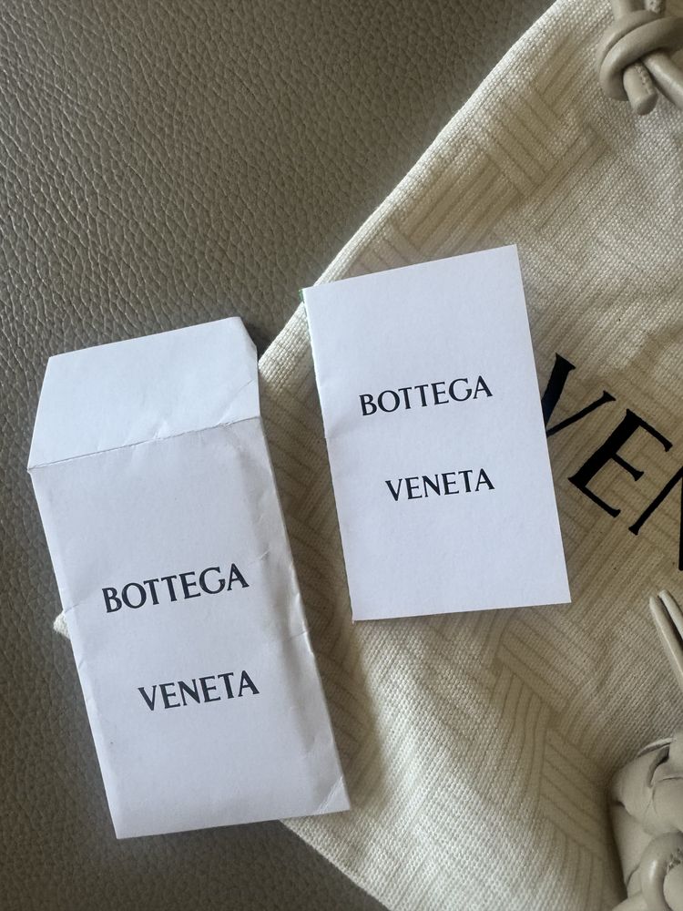 Bottega Veneta  оригинална чанта