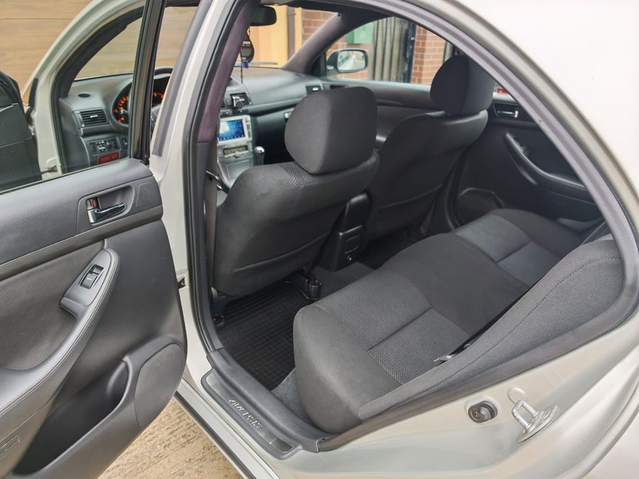 TOYOTA Avensis ,2.0 Diesel 116 cp  ,116 cai