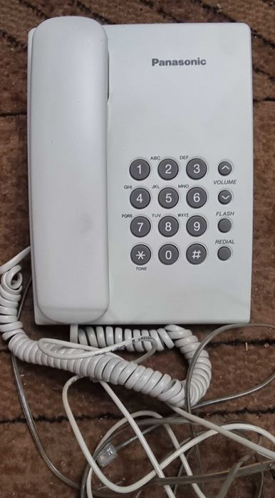 Стационарный телефон