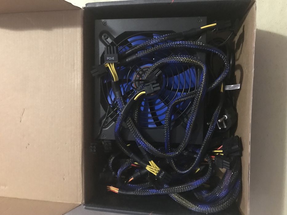 1000w Raidmax S scorpio