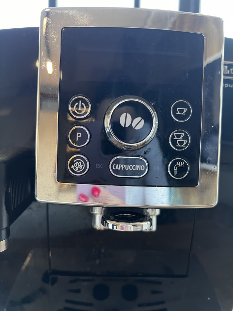 Кафеавтомат Delonghi