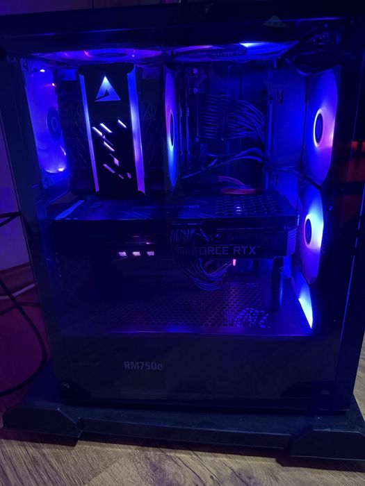 Desktop i7 - 10700, RTX 3070, 32 gb RAM