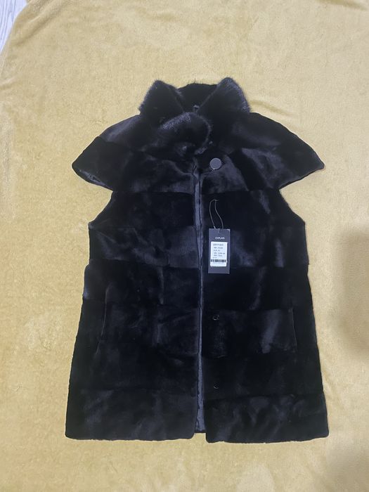 Норковая жилетка новая