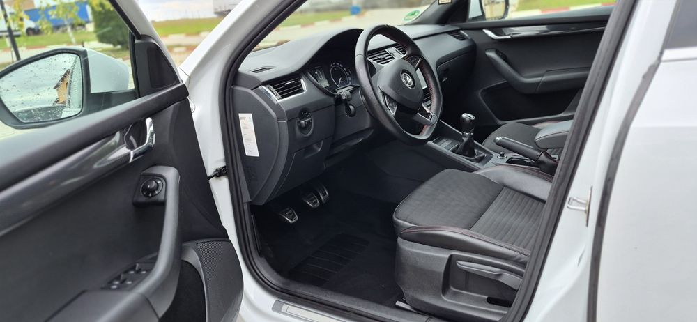 Skoda octavia 2.0 tdi 184 cp VRS 2017