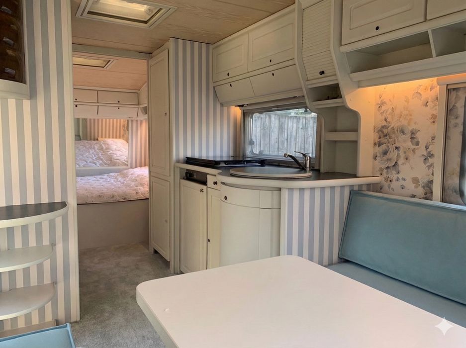 Каравана Тabbert Comtesse 560