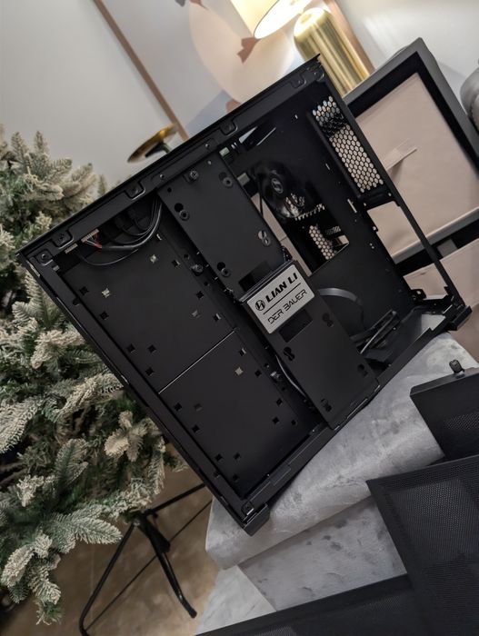 Carcasa PC Lian Li O11 Air Mini (Black) + 2x Ventilatoare Arctic 140mm