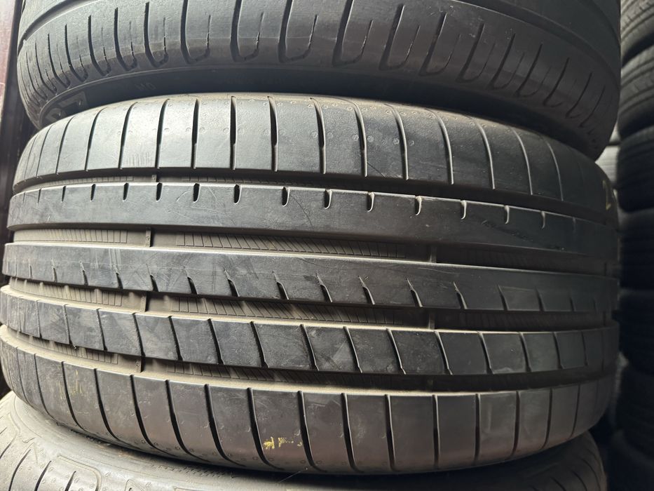 Anvelope vara 225 45 18 si 245 40 18