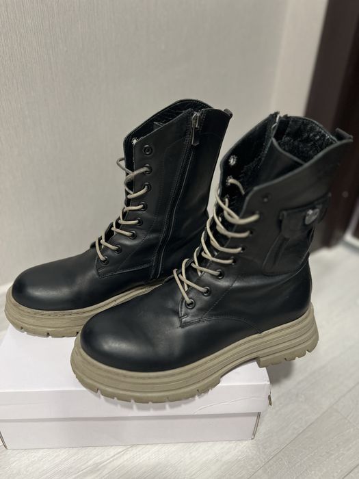 Дамски боти от естествена кожа