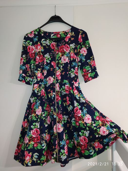 Платье р-н 40-42