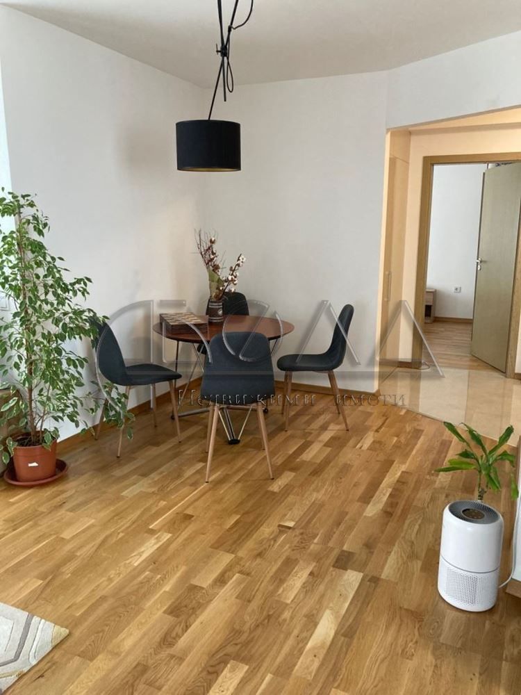 Продава се Тристаен апартамент в София, Хладилника - 120 кв.м за 2625 €/кв.м - Снимка #3