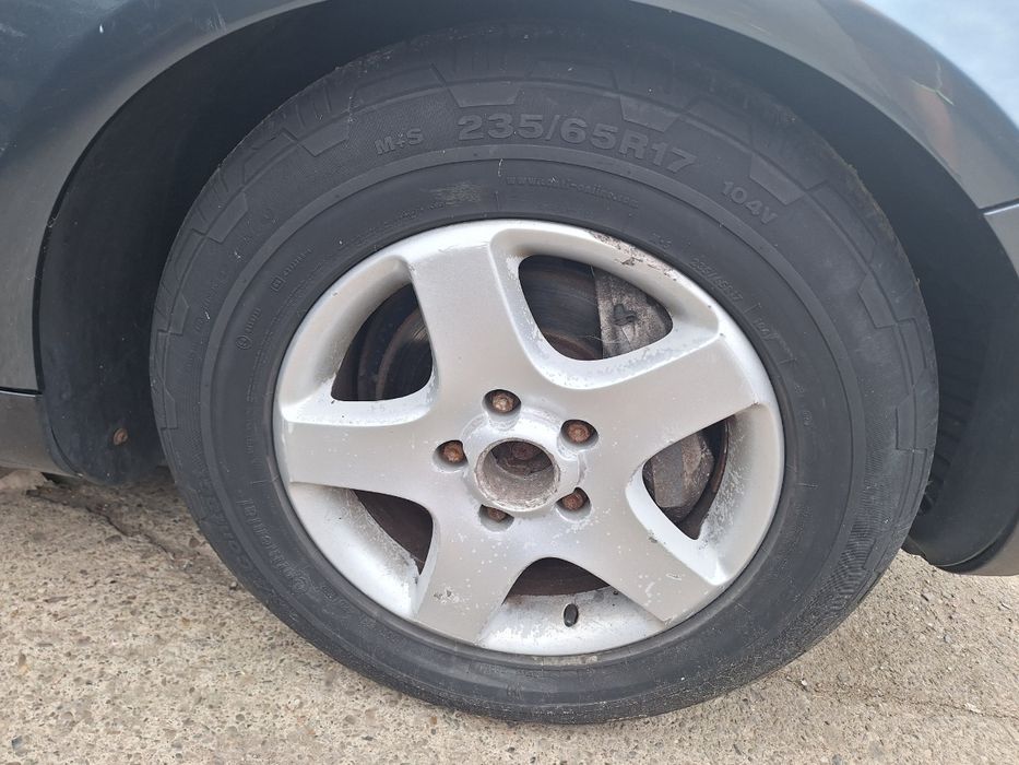 Jante din aliaj cu cauciucuri 236/65 R17 VOLKSWAGEN TOUAREG 2002 - 201