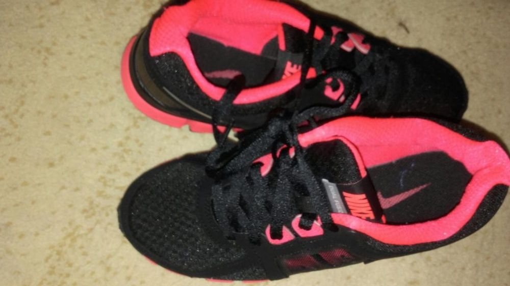 Asidasi Nike originali nr.38, model nou, ca noi!