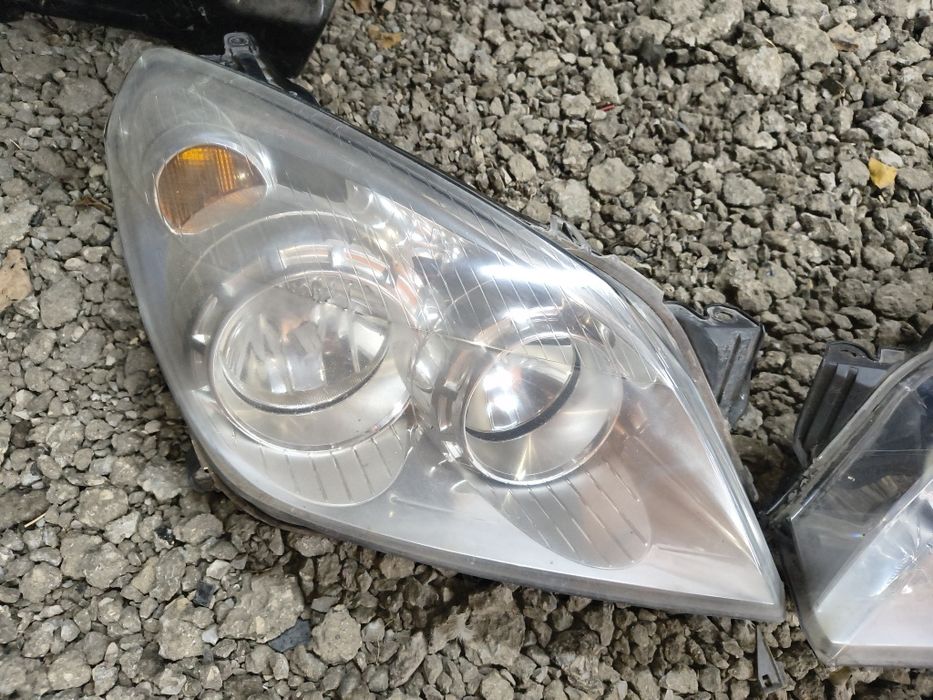 Фарове за Опел Астра Х