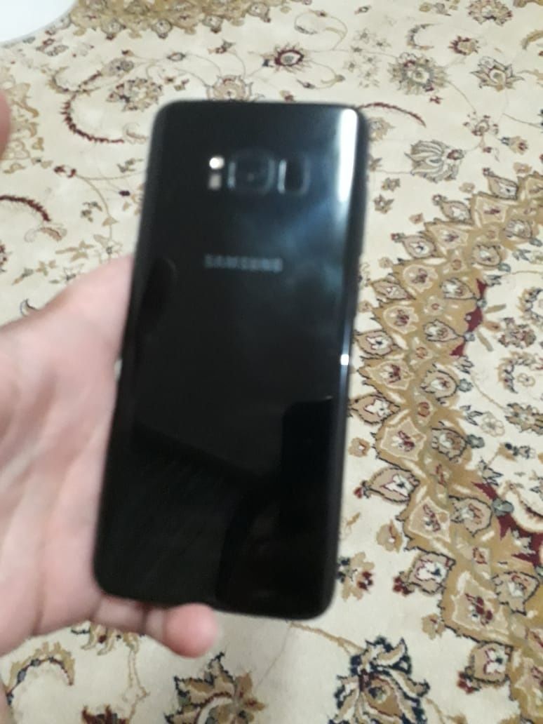 Samsung Galaxy S8 срочно продам