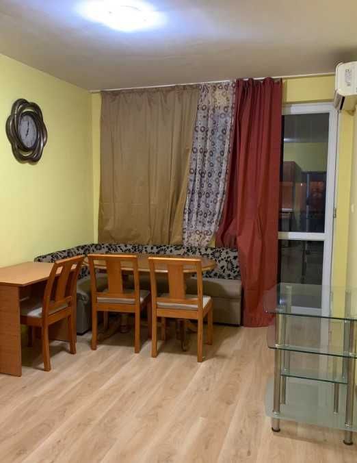 Дава се под наем Тристаен апартамент в Пловдив, Център - 74 кв.м за 219.3 € - Снимка #3